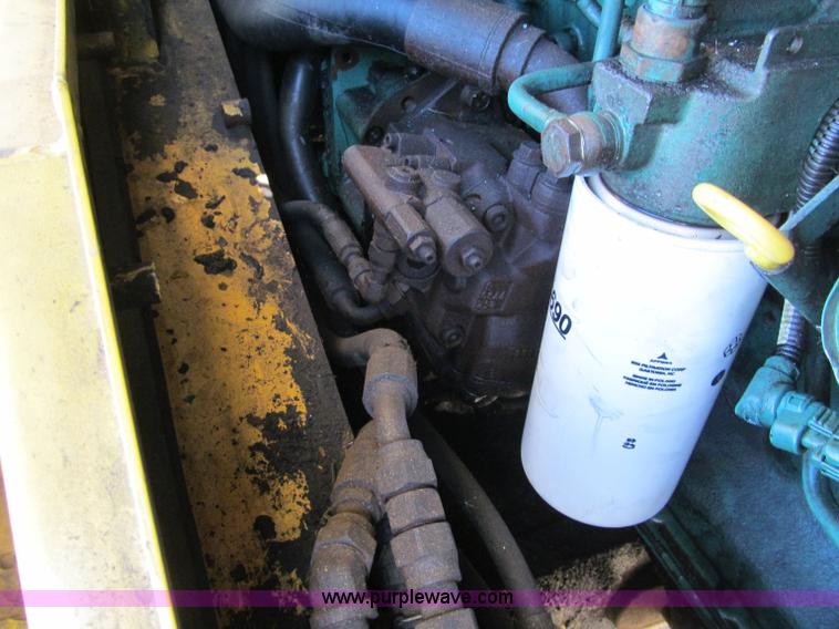 image for item F5546 2008 Volvo L90F wheel loader