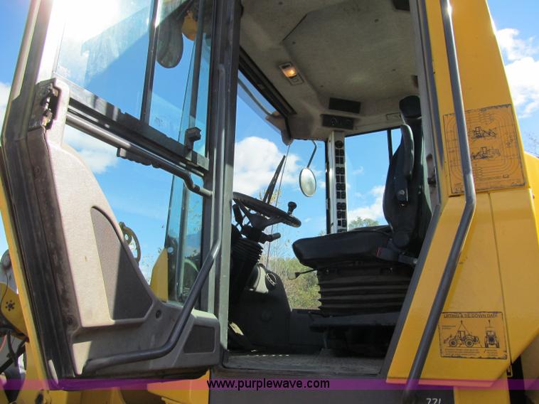 image for item F5546 2008 Volvo L90F wheel loader
