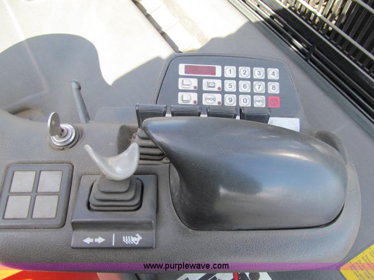 image for item F5547 2002 BT Prime-Mover forklift