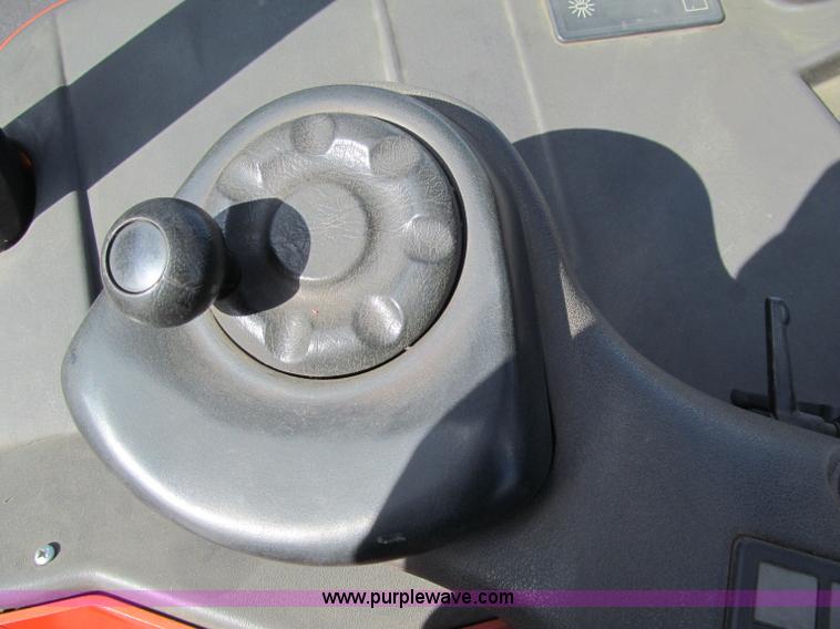 image for item F5547 2002 BT Prime-Mover forklift