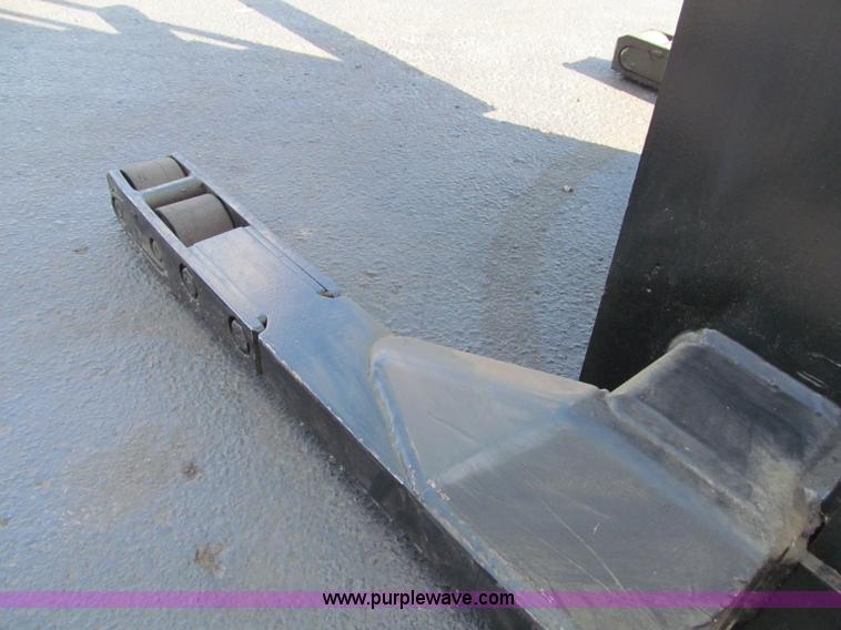 image for item F5547 2002 BT Prime-Mover forklift