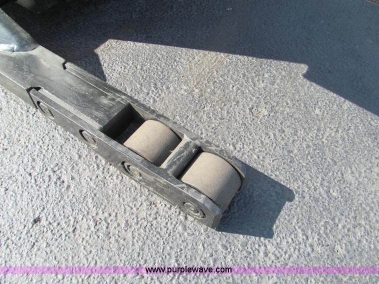 image for item F5547 2002 BT Prime-Mover forklift