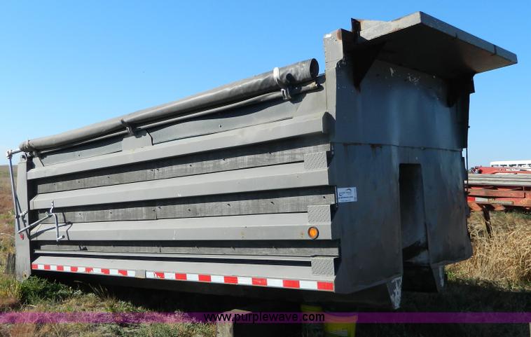 image for item G7508 Wheeler 16 yard dump bed