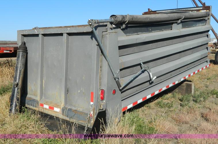 image for item G7508 Wheeler 16 yard dump bed