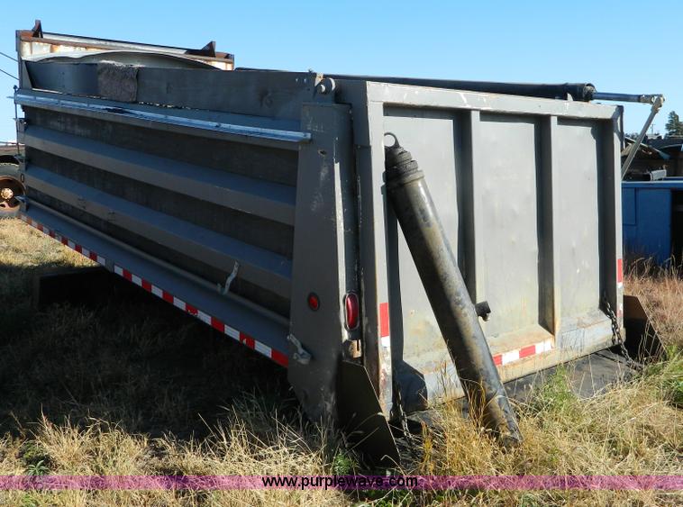 image for item G7508 Wheeler 16 yard dump bed