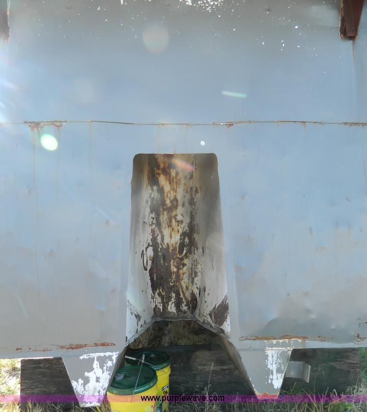 image for item G7508 Wheeler 16 yard dump bed