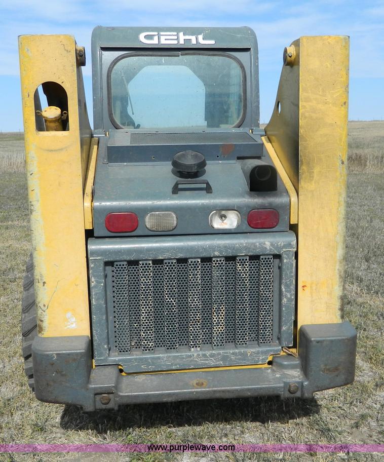 image for item G7512 2006 Gehl 5640 skid steer