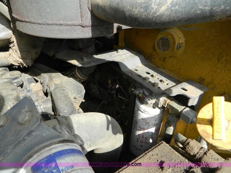 image for item G7512 2006 Gehl 5640 skid steer
