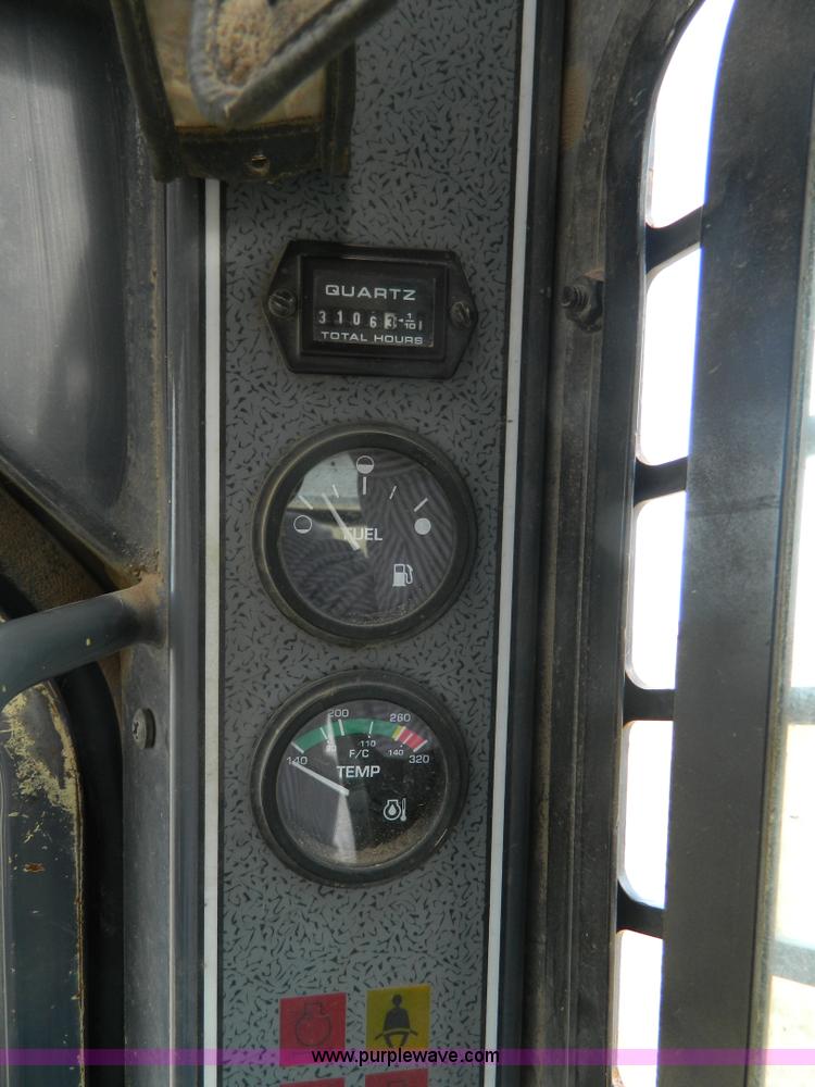 image for item G7512 2006 Gehl 5640 skid steer