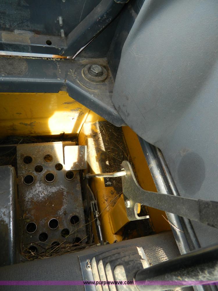 image for item G7512 2006 Gehl 5640 skid steer