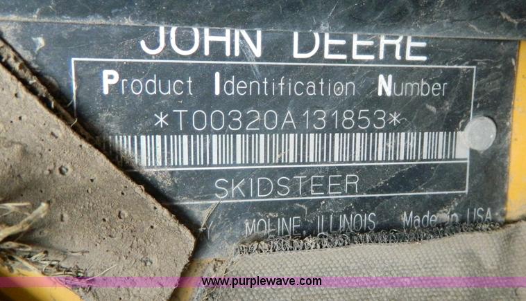 image for item G7518 2006 John Deere 320 skid steer