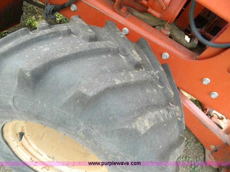 image for item G7521 2004 Ditch Witch 3700DD trencher