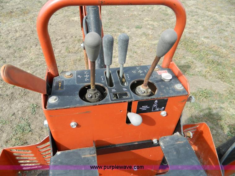 image for item G7521 2004 Ditch Witch 3700DD trencher