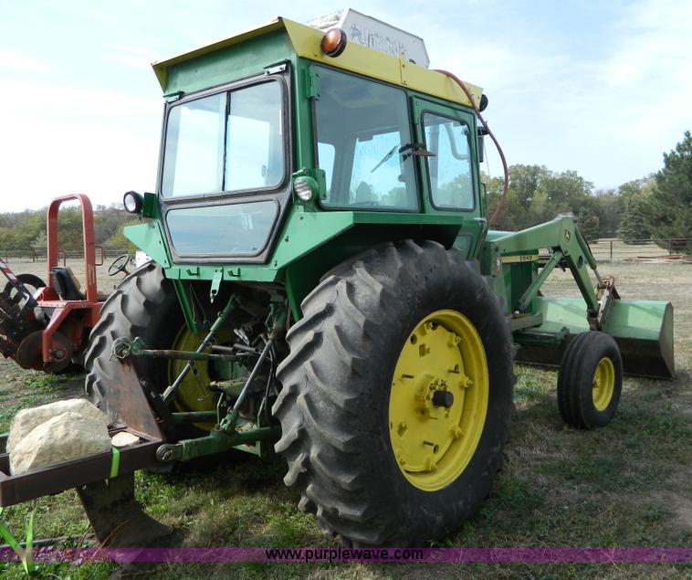image for item G7522 John Deere 2840 tractor