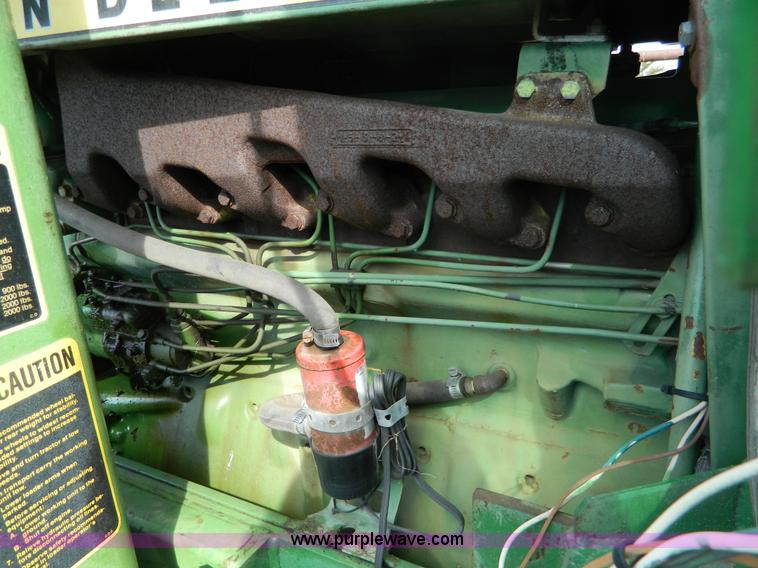 image for item G7522 John Deere 2840 tractor