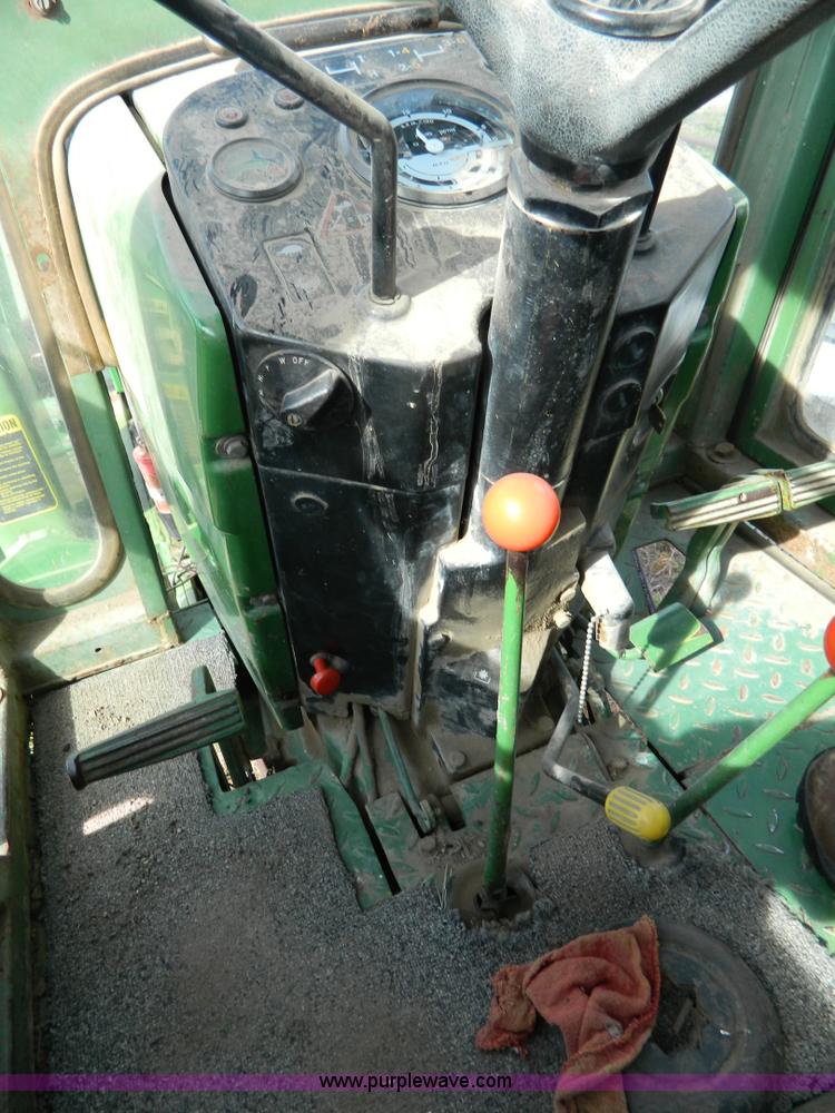 image for item G7522 John Deere 2840 tractor