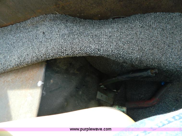 image for item G7522 John Deere 2840 tractor