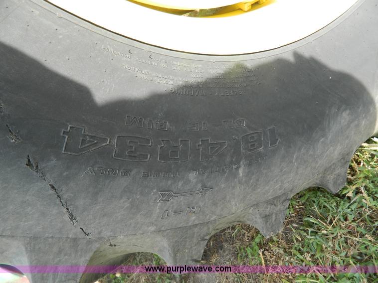 image for item G7522 John Deere 2840 tractor