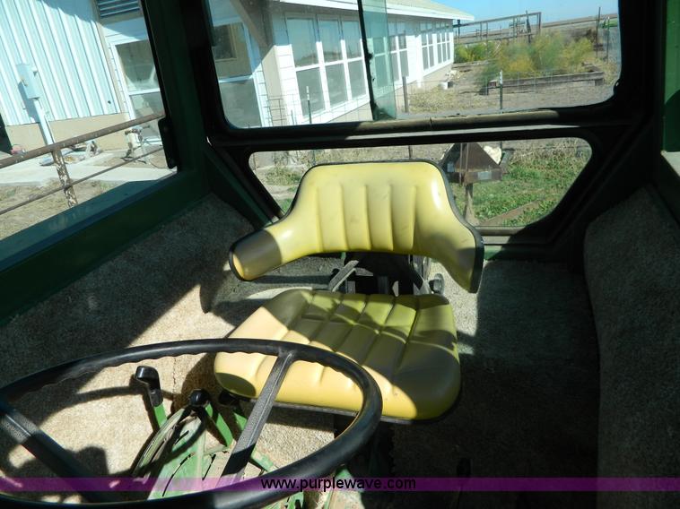 image for item G7522 John Deere 2840 tractor