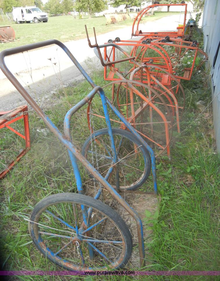 image for item K9958 (13) assorted barrel dollies