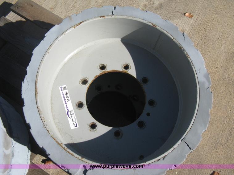 image for item M9092 (4) Superior scissor lift hard tires