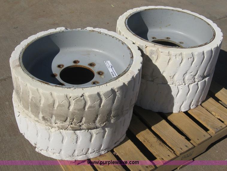 image for item M9096 (4) Superior scissor lift hard tires