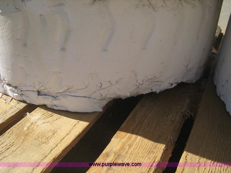 image for item M9096 (4) Superior scissor lift hard tires