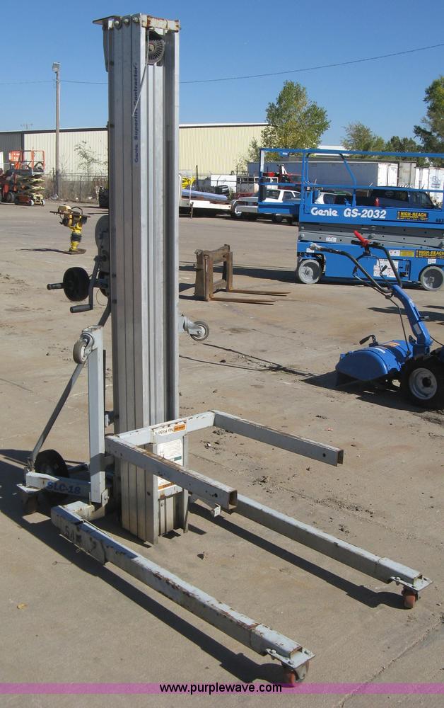 image for item M9098 Geinie Superlift contractor SLC-18 material lift
