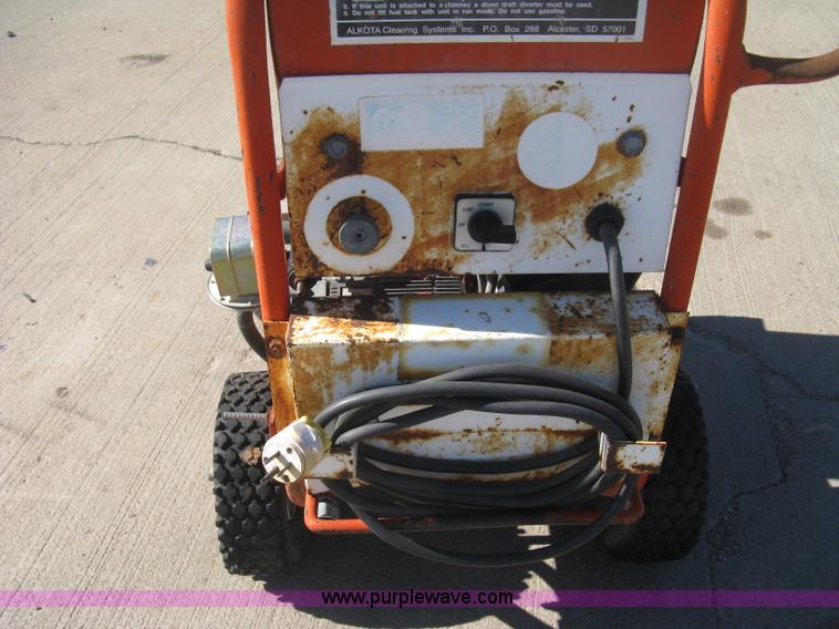 image for item M9104 Alkota 2142AE heated pressure washer
