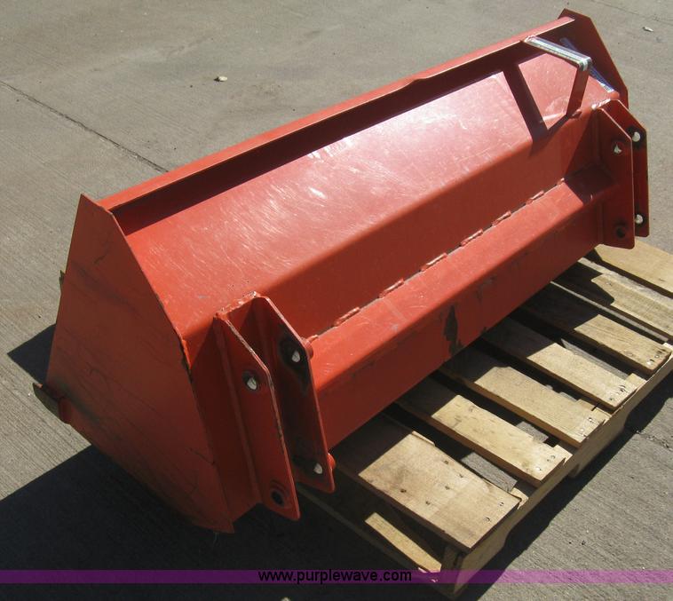 Kubota 48" loader bucket in Wichita, KS Item M9107 sold Purple Wave