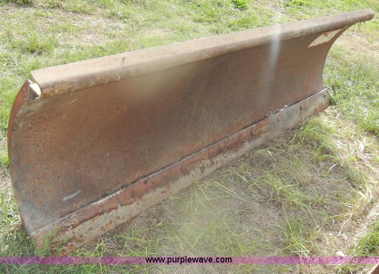 image for item U9325 Western 91" snow plow