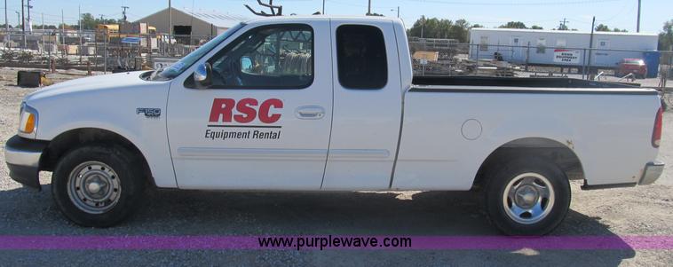 image for item B2914 2002 Ford F150 XLT SuperCab pickup truck