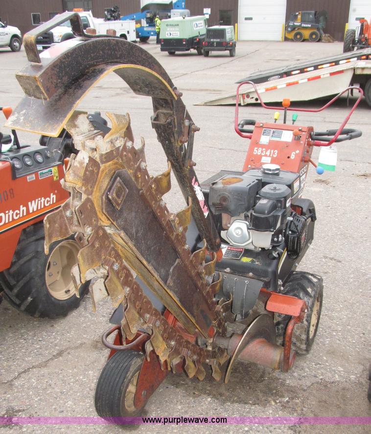 image for item B5274 2004 Ditch Witch 1330H  WB trencher