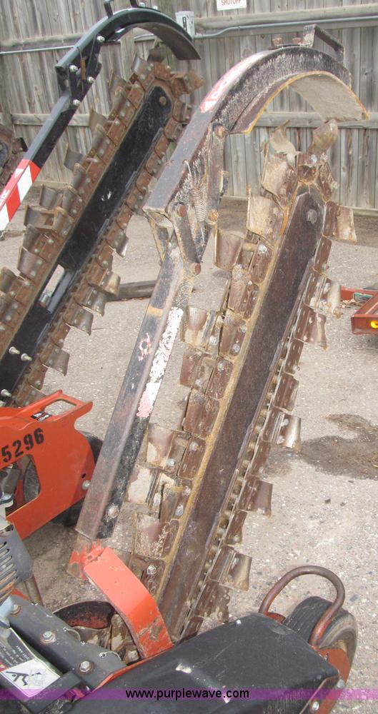 image for item B5274 2004 Ditch Witch 1330H  WB trencher