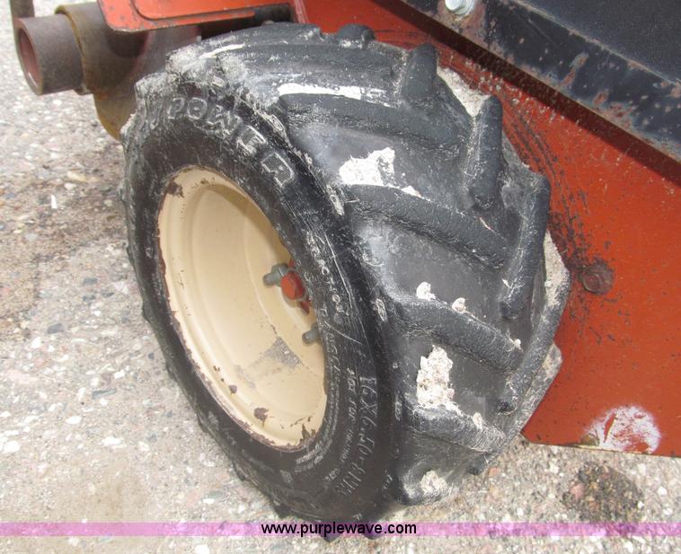 image for item B5274 2004 Ditch Witch 1330H  WB trencher