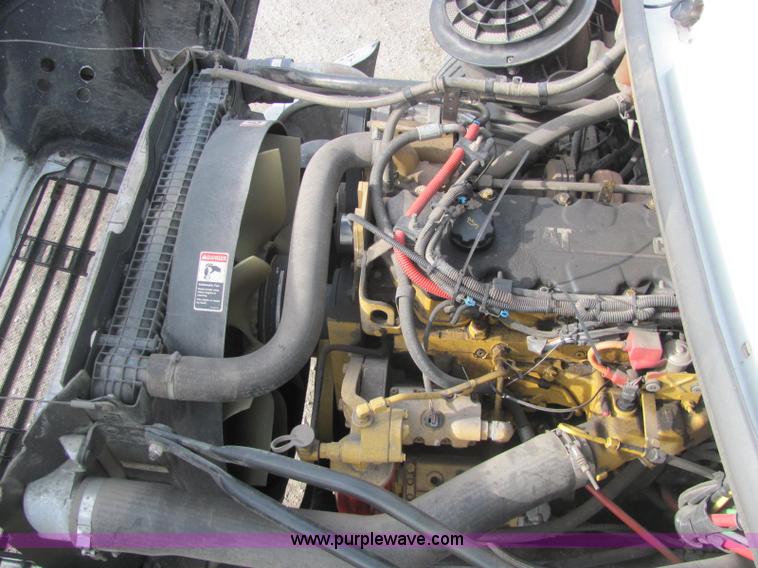 image for item C2935 2006 Freightliner M2 Business Class rollback truck