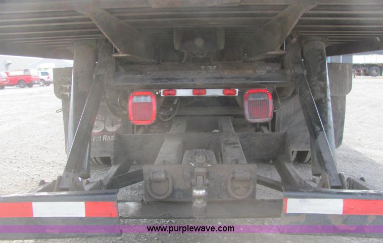 image for item C2935 2006 Freightliner M2 Business Class rollback truck