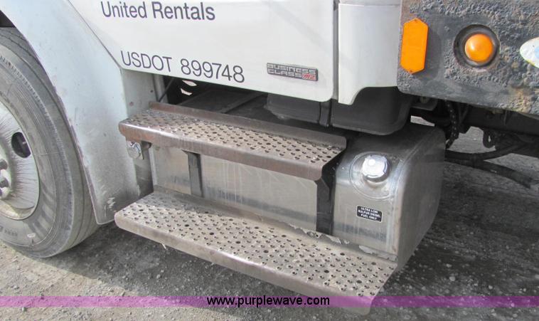 image for item C2935 2006 Freightliner M2 Business Class rollback truck