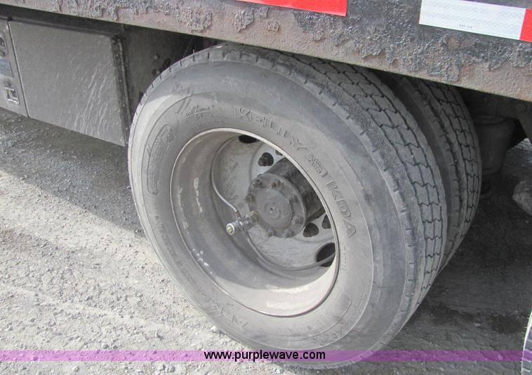 image for item C2935 2006 Freightliner M2 Business Class rollback truck