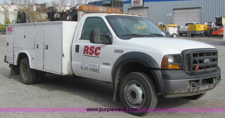 image for item C2936 2006 Ford F550 XL Super Duty service truck