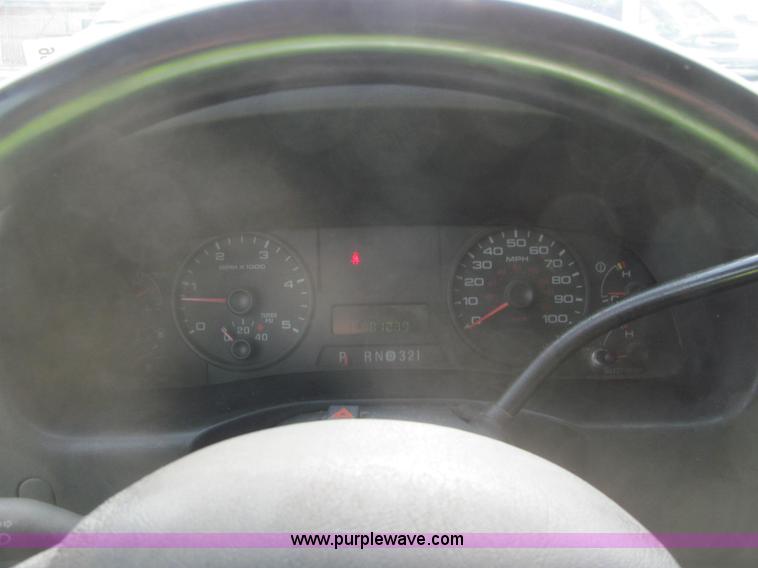 image for item C2936 2006 Ford F550 XL Super Duty service truck