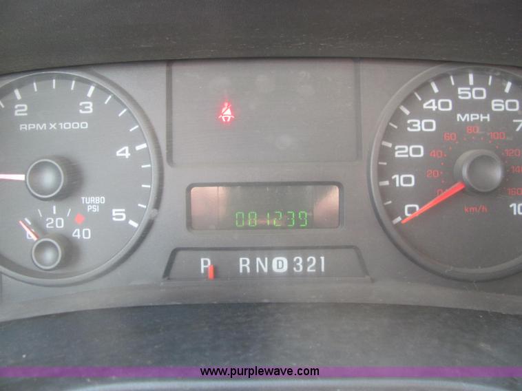 image for item C2936 2006 Ford F550 XL Super Duty service truck