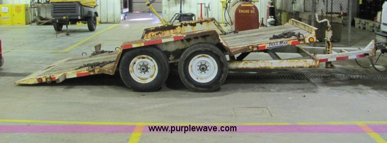 image for item C2938 2006 Trailmax T12UT tilt deck tandem axle trailer