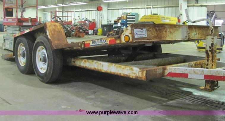 image for item C2938 2006 Trailmax T12UT tilt deck tandem axle trailer