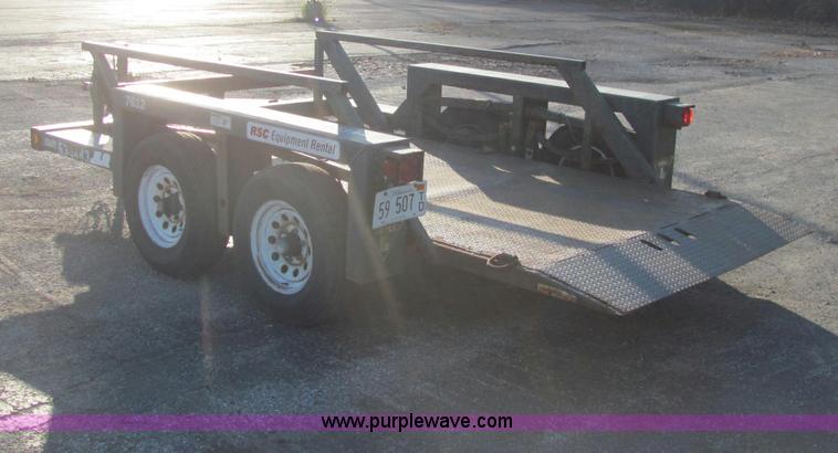 image for item C2939 2004 JLG 7612 tandem axle drop deck flatbed trailer