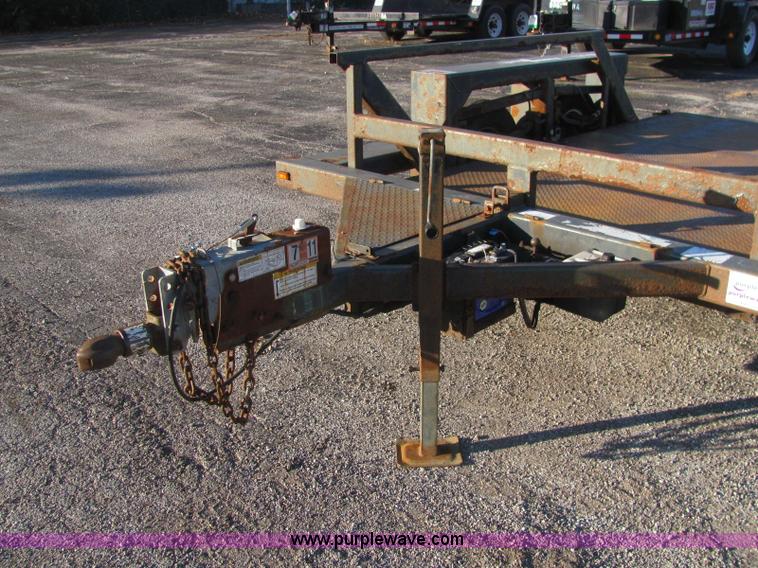 image for item C2939 2004 JLG 7612 tandem axle drop deck flatbed trailer