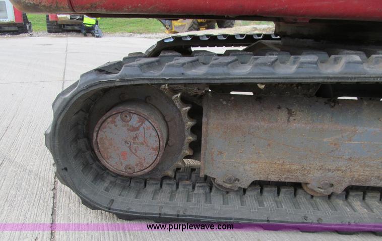 image for item D7004 2005 Takeuchi TB135 mini excavator