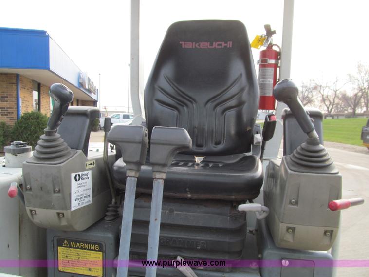 image for item D7004 2005 Takeuchi TB135 mini excavator