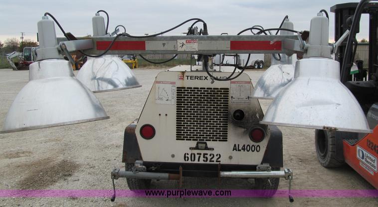 image for item D7005 2005 Terex Amida portable light tower