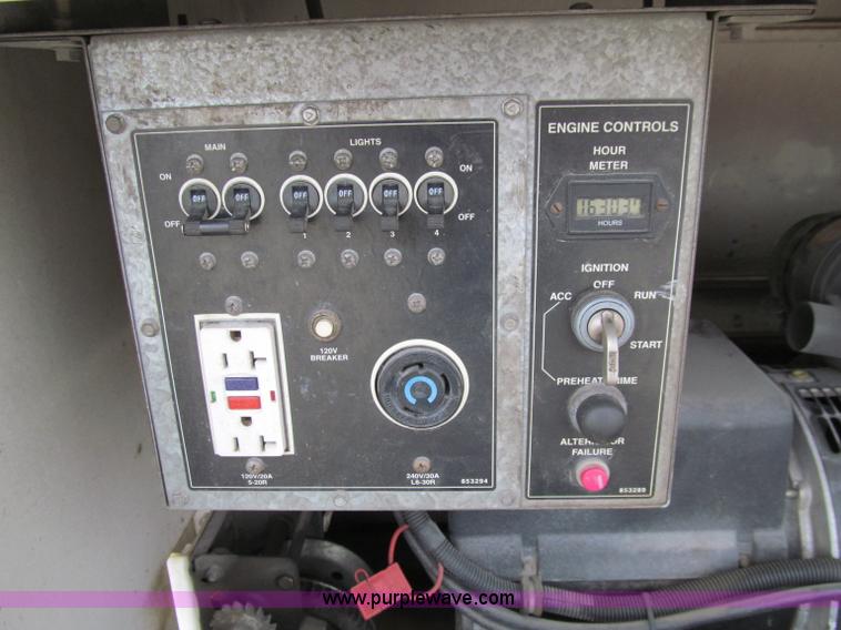 image for item D7005 2005 Terex Amida portable light tower